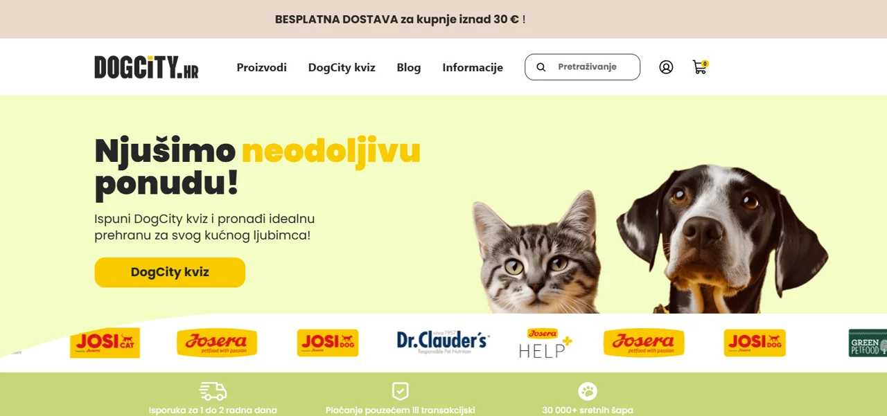 Dogcity WordPress website with pet products and category navigation